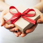 gift_in_hands
