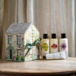 little_cottage_770x770