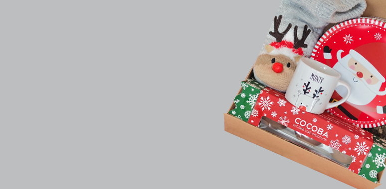 build a Christmas gift box hamper for children