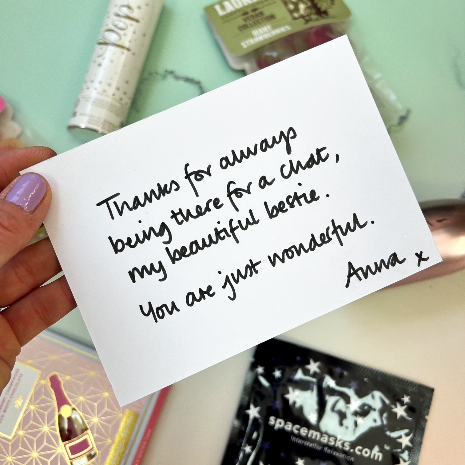 handwritten gift messages present delivery