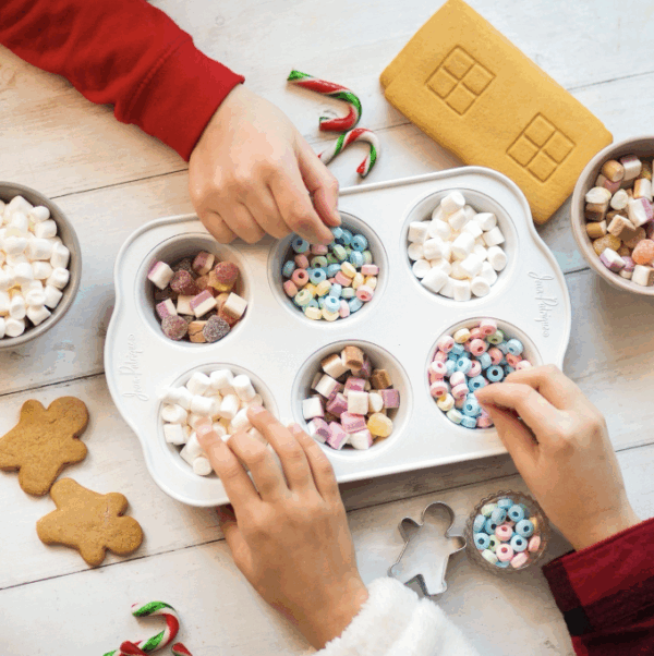 Craft &#038; Crumb Gingerbread House Kit