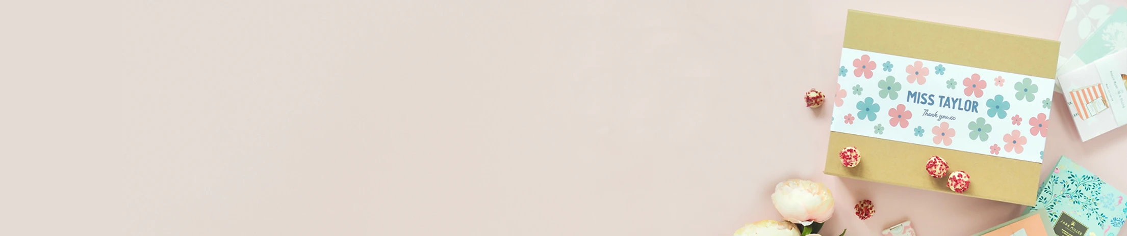 Thank you teacher gift box with personalised card and treats. End of year teacher and teaching assistant gift.