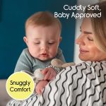 ziggle-black-and-white-geometric-muslin-lifestyle