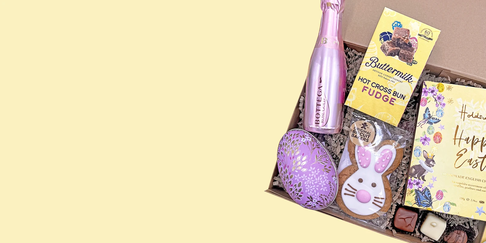 Luxury ready-made Easter hamper with chocolates, fudge, Easter biscuits and festive treats.