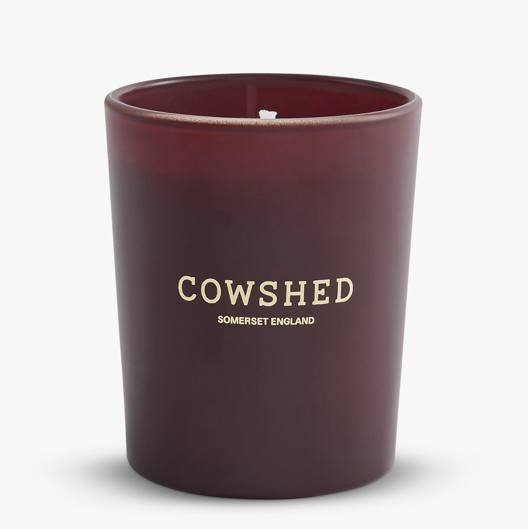 Cowshed ‘Log Cabin’ Winter Candle