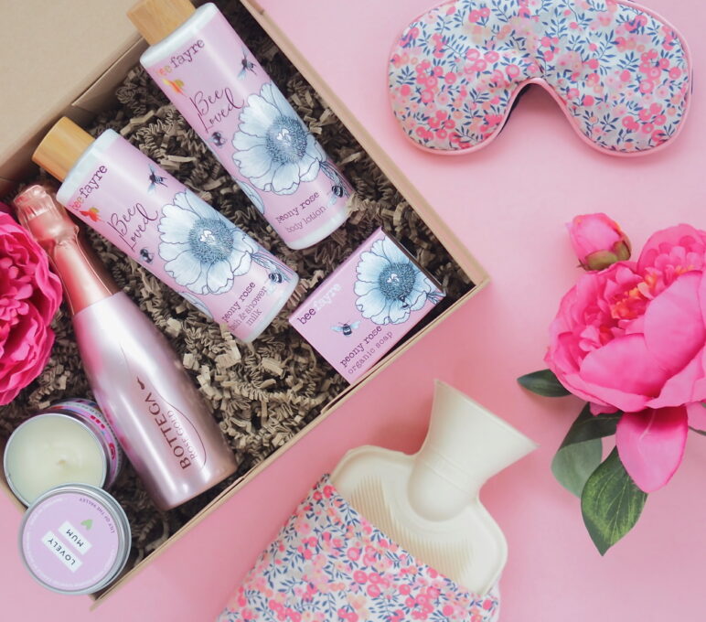 care package gift box mindfulness wellbeing pamper hamper