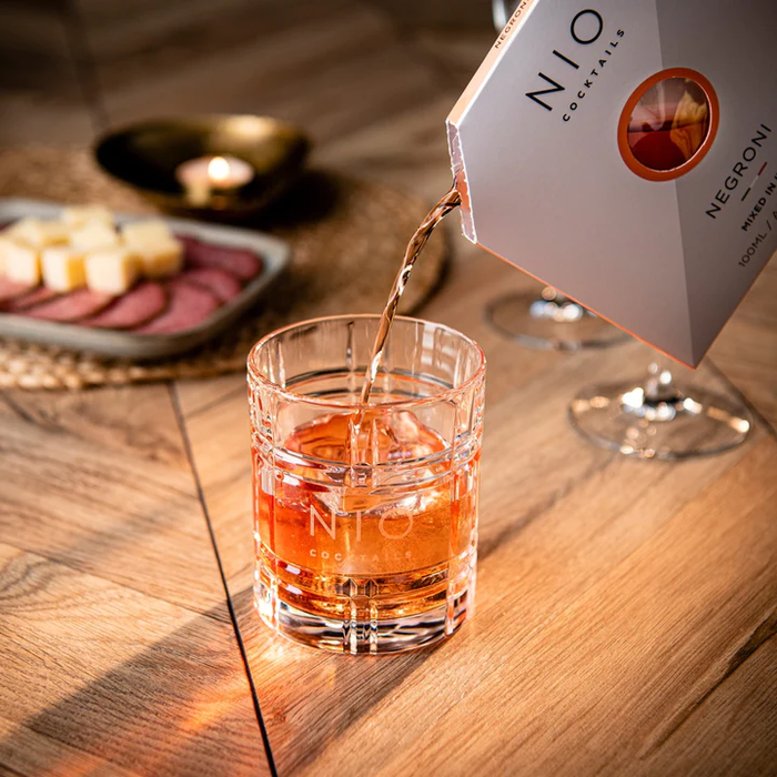 NIO Expertly Crafted Cocktails - Negroni