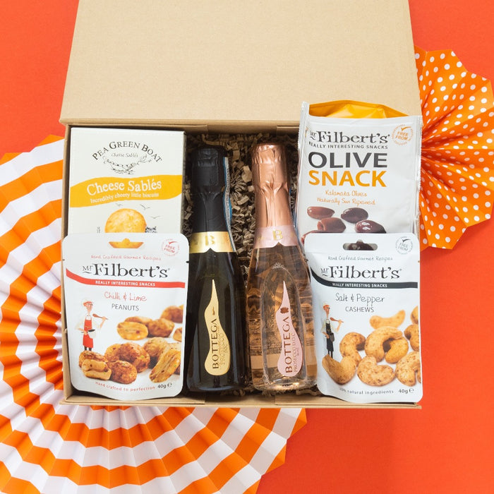 The Prosecco And Nibbles Gift Box